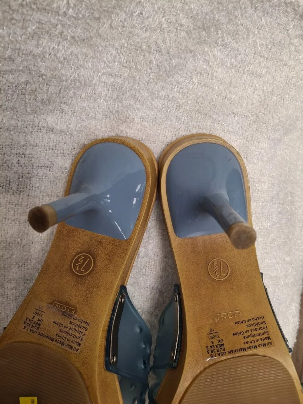 FIONI Clothing these shoes